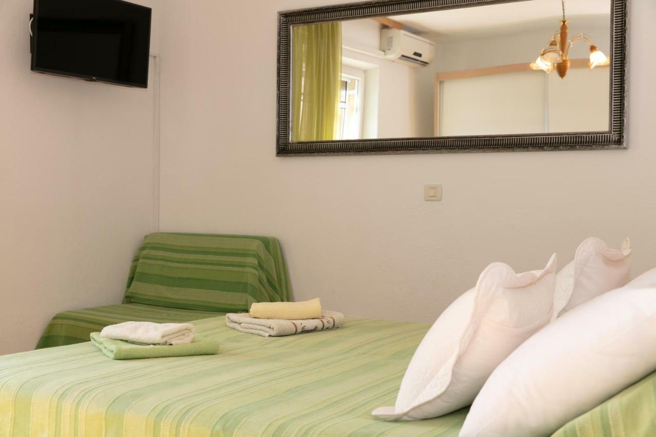 Apartmani Darinka Baška Voda المظهر الخارجي الصورة