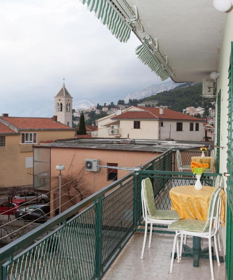 Apartmani Darinka Baška Voda المظهر الخارجي الصورة