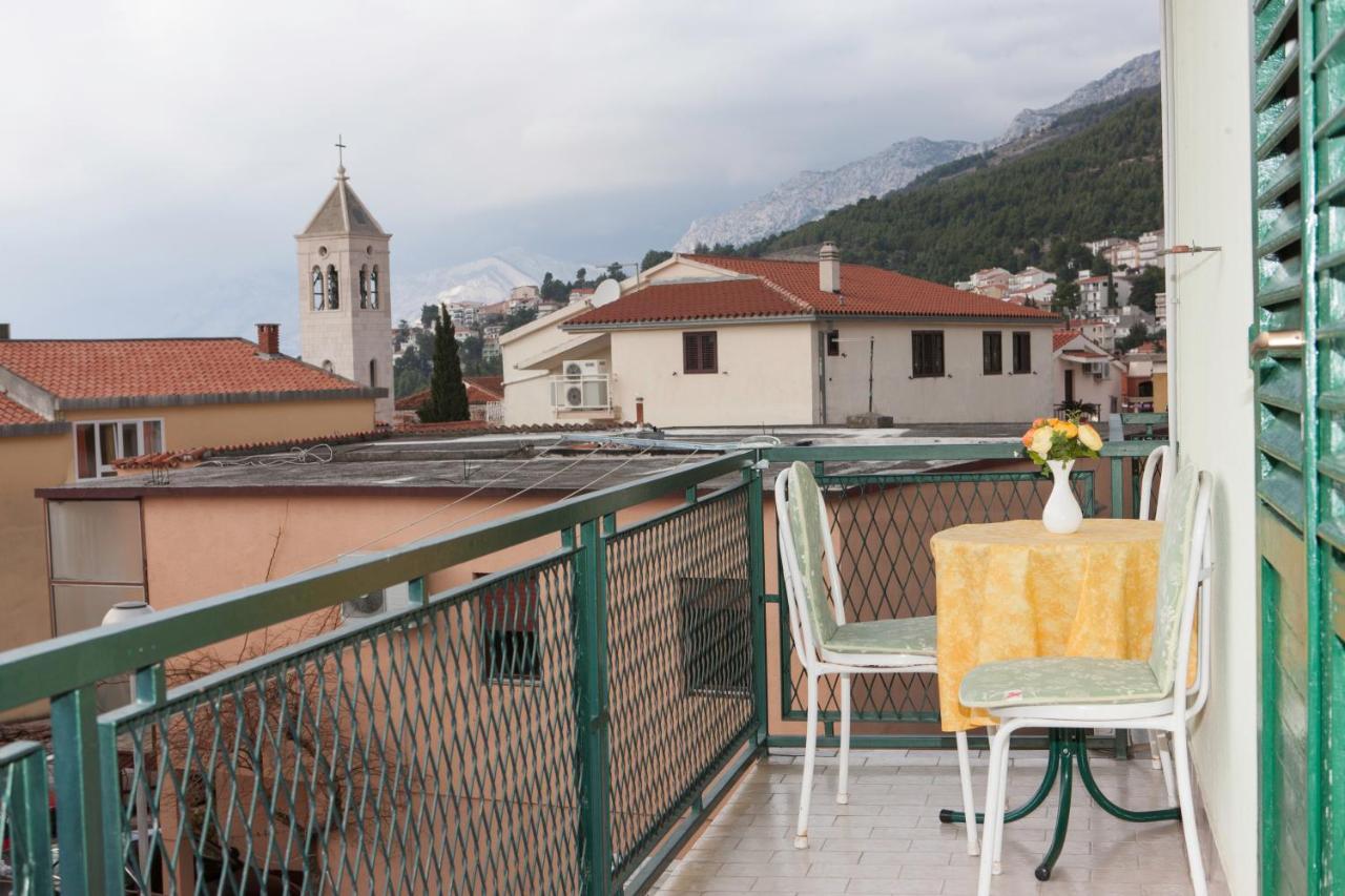 Apartmani Darinka Baška Voda المظهر الخارجي الصورة